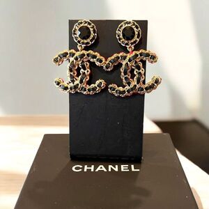 CHANEL 
Metal Lambskin CC Chain Drop Earrings Black Gold Pink